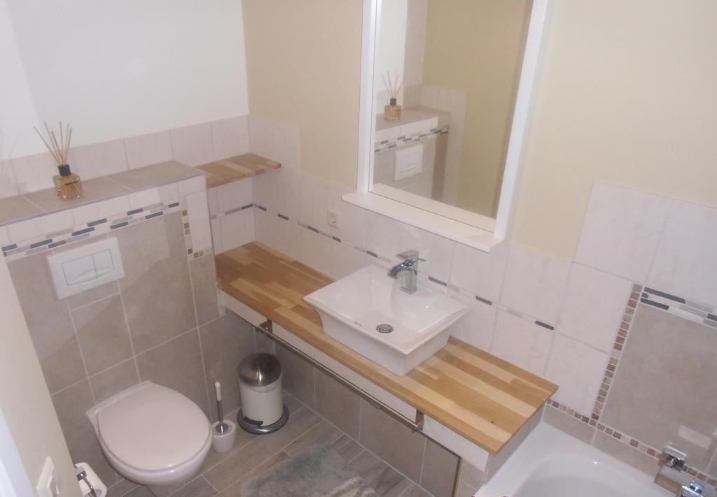 Udos Gaestewohnung 콧부스 객실 사진